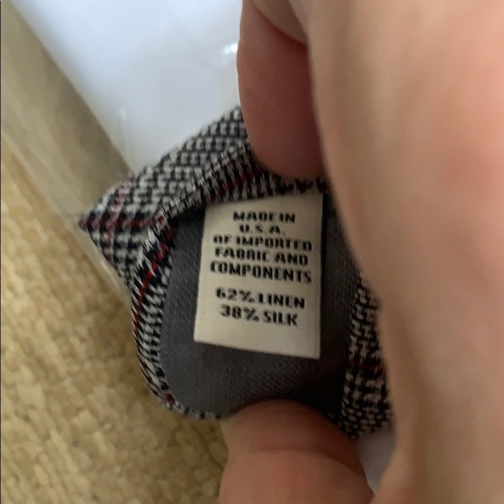 NWT CROSBY & HOWARD BLACK WHITE & RED TIE - Picture 8 of 8